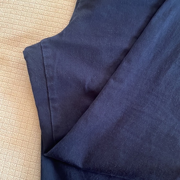 Old Navy Pixie pants - Picture 3 of 6